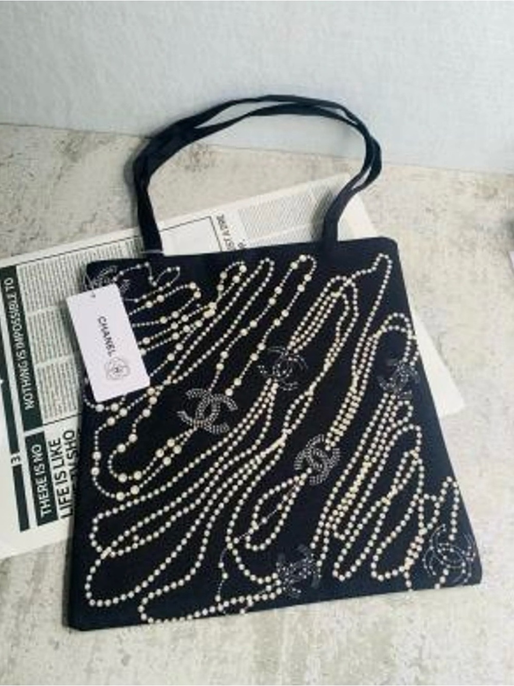 Beauty Tote Black with White Pearl-Dot Swirl Pattern; New - Picture 2 of 4